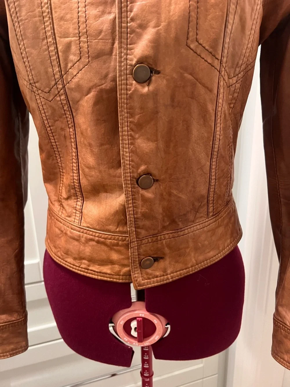 Vintage 1970s BLACK SHEEP 100% Genuine Leather Tailored Canada Moto Jacket Small - Picture 4 of 16